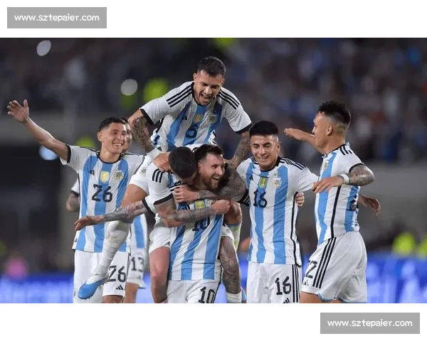 美国男篮与阿根廷激战正酣 历史对决再度上演激情碰撞